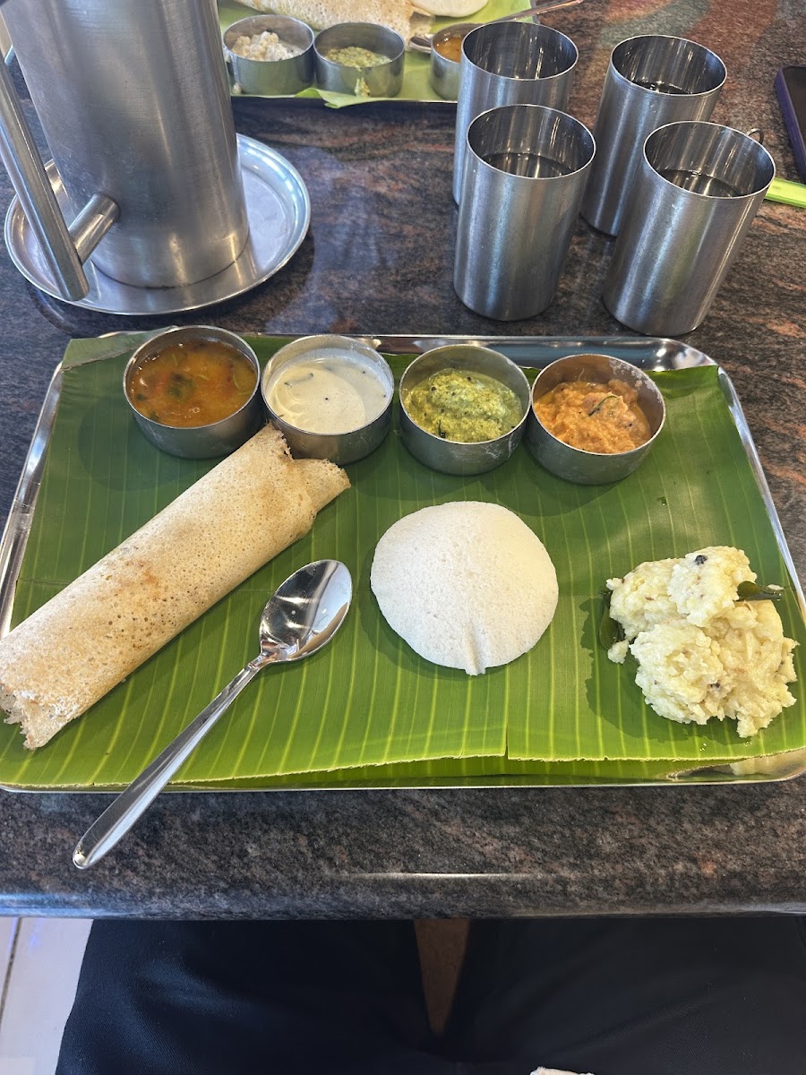 Kumbakonam Degree Filter Coffee in brass dabarah